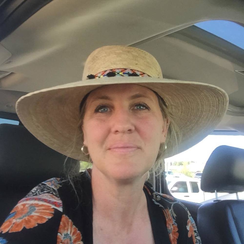 Meet your Posher, Sherena